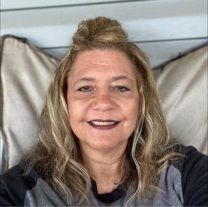 Meet your Posher, Teri